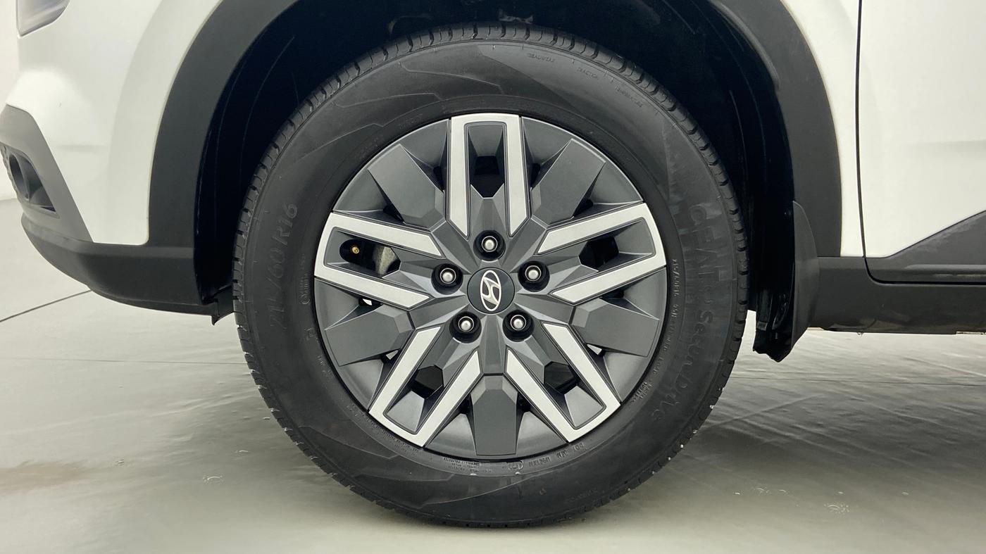 2022 Hyundai VENUE SX 1.0 GDI IMT, Petrol, Manual, 1,179 km, Left Front Wheel