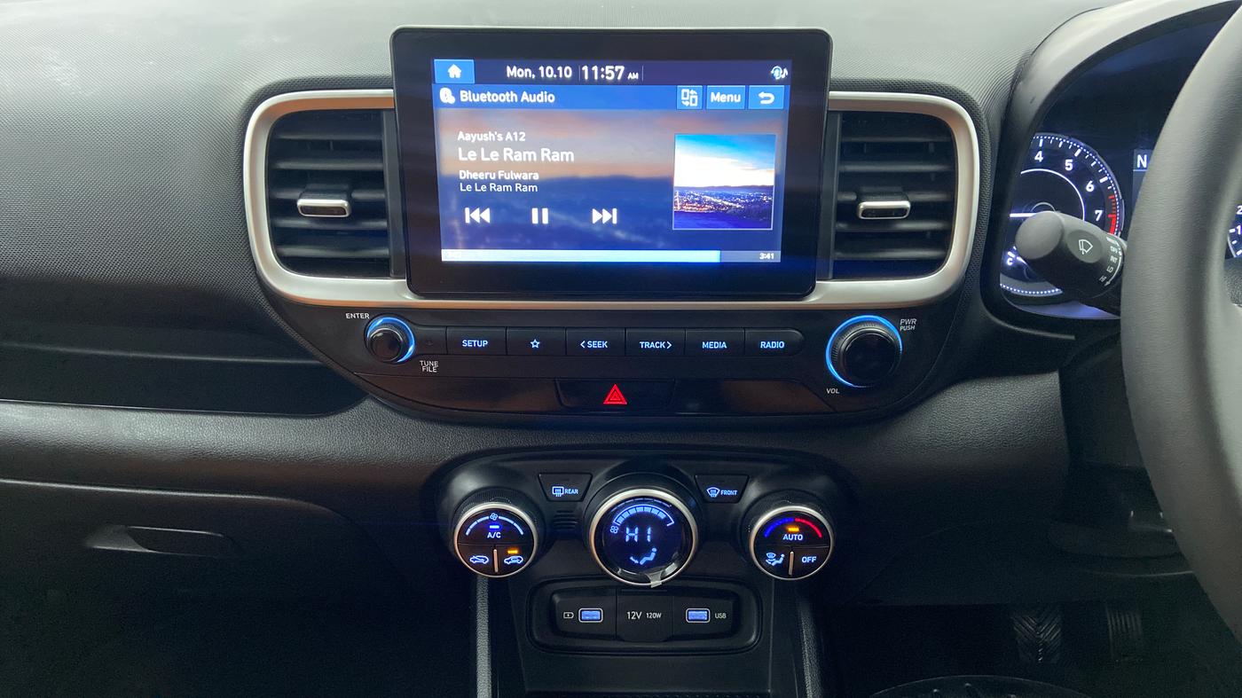 2022 Hyundai VENUE SX 1.0 GDI IMT, Petrol, Manual, 1,179 km, Air Conditioner