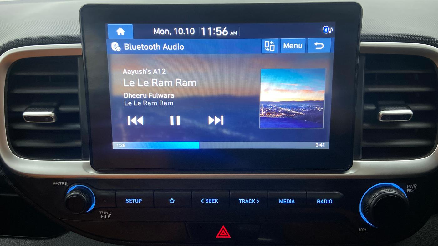 2022 Hyundai VENUE SX 1.0 GDI IMT, Petrol, Manual, 1,179 km, Infotainment System