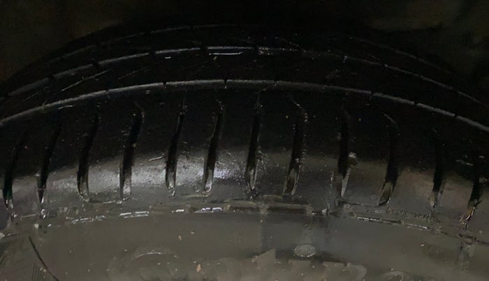 2017 Honda WR-V 1.2L I-VTEC VX MT, Petrol, Manual, 30,288 km, Right Front Tyre Tread