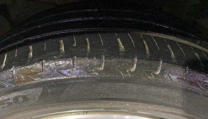 2017 Honda WR-V 1.2L I-VTEC VX MT, Petrol, Manual, 30,288 km, Left Front Tyre Tread