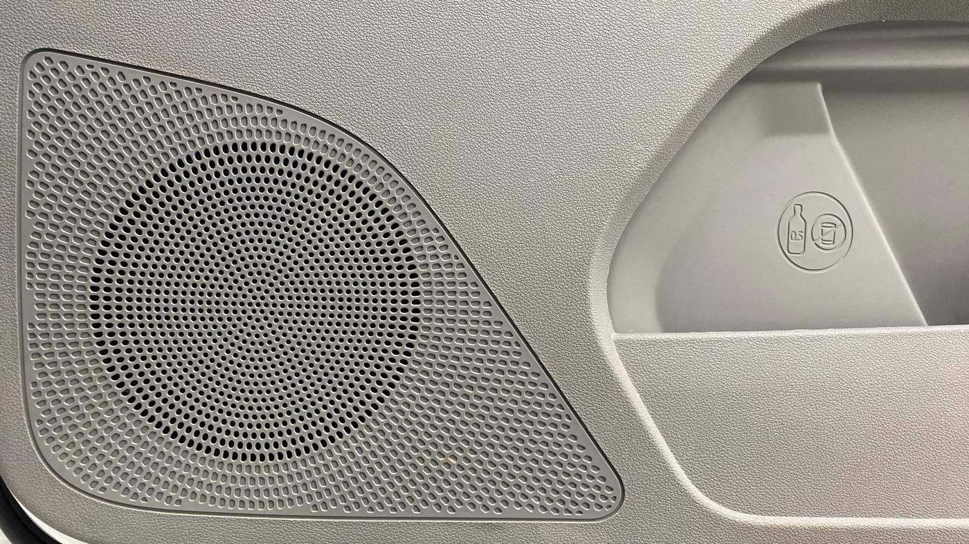 2017 Tata Tiago XZA PETROL, Petrol, Automatic, 39,241 km, Speaker