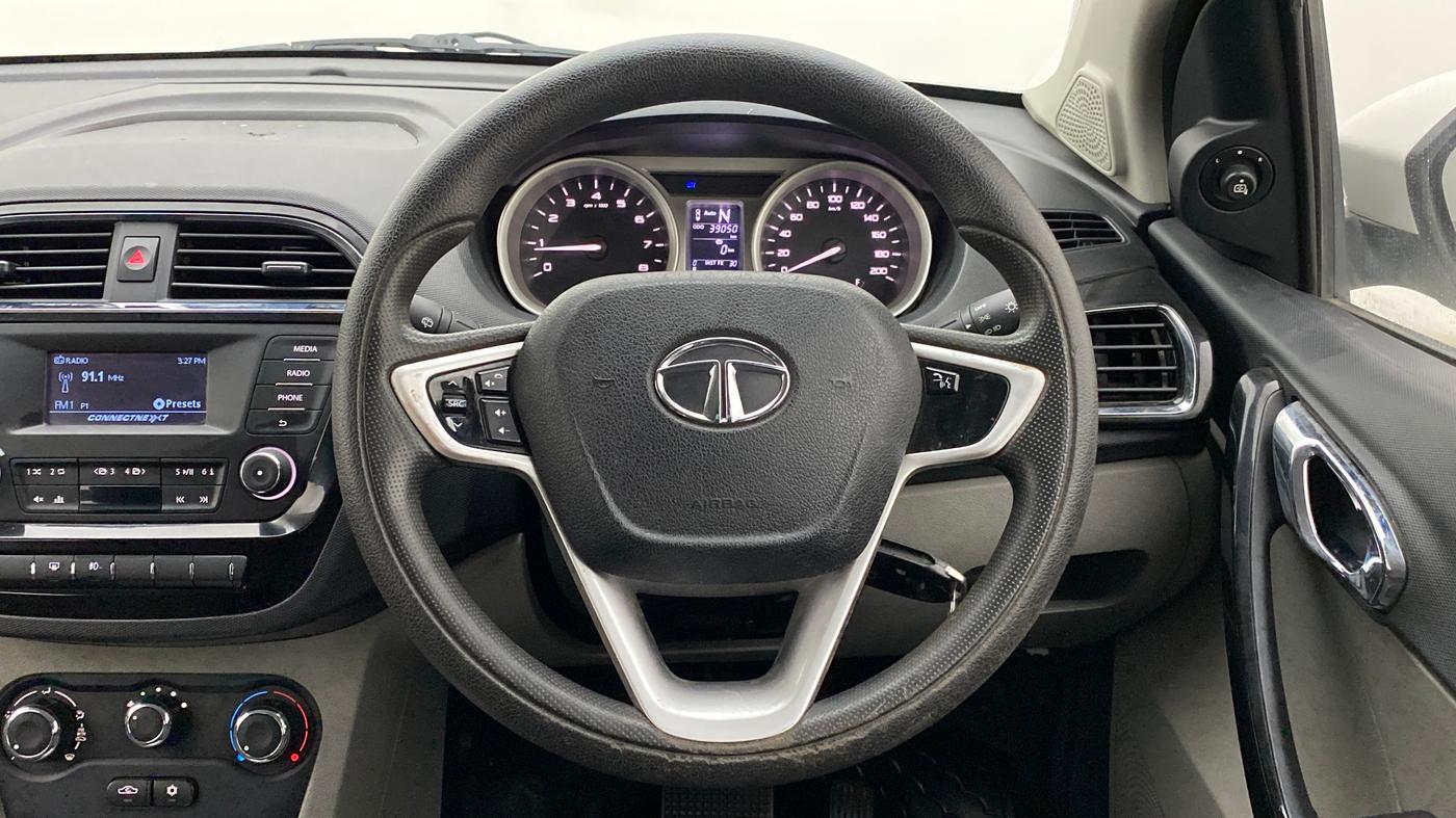 2017 Tata Tiago XZA PETROL, Petrol, Automatic, 39,241 km, Steering Wheel Close Up