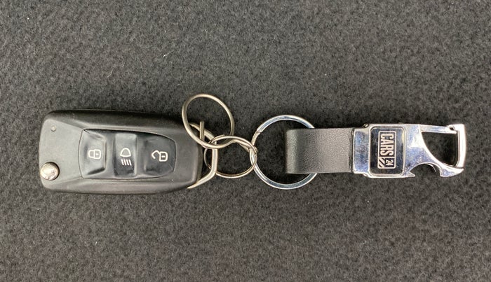 2017 Tata Tiago XZA PETROL, Petrol, Automatic, 39,241 km, Key Close Up