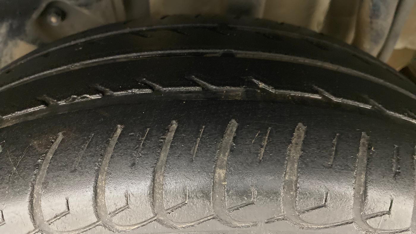 2017 Tata Tiago XZA PETROL, Petrol, Automatic, 39,241 km, Left Rear Tyre Tread