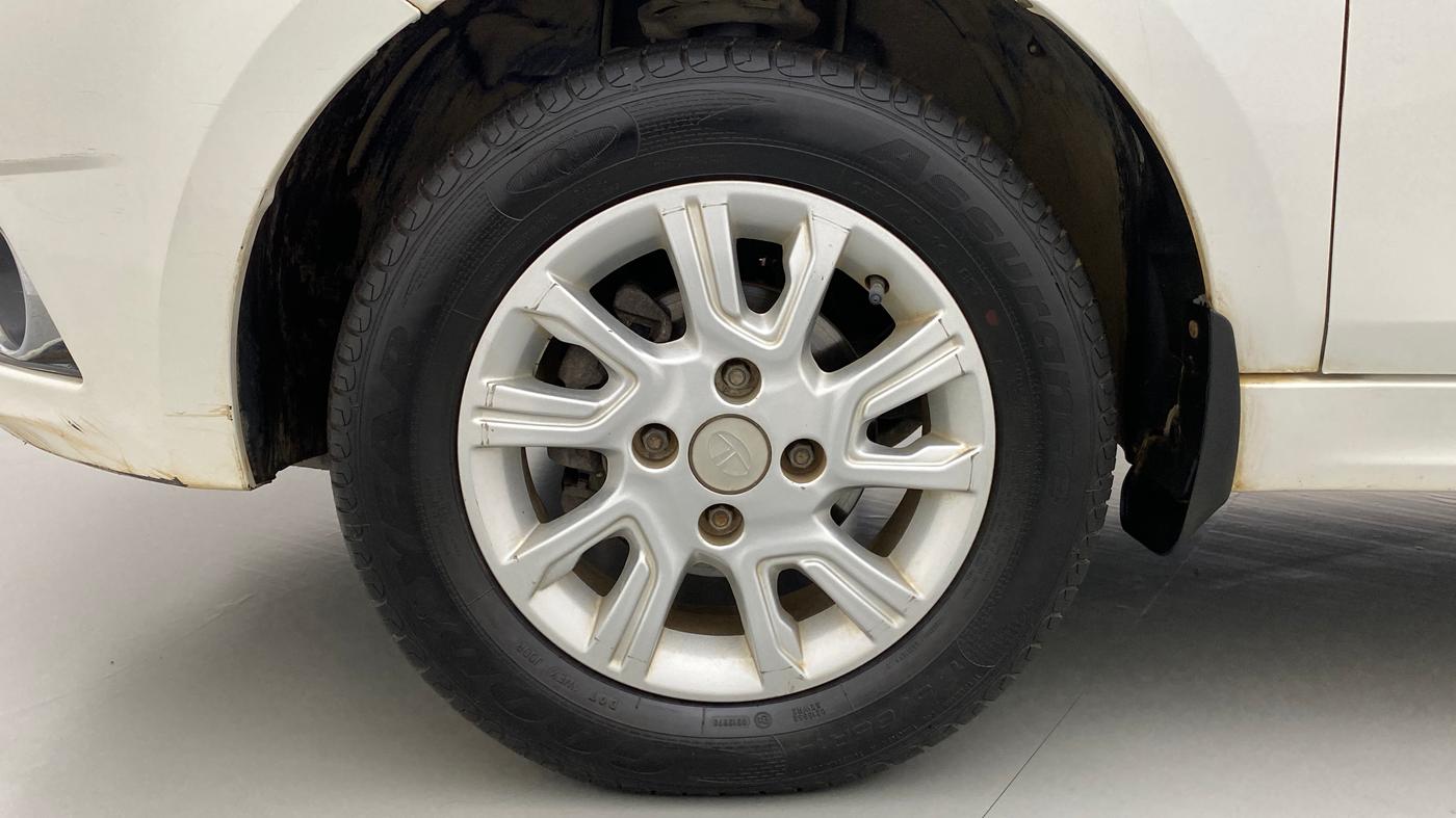 2017 Tata Tiago XZA PETROL, Petrol, Automatic, 39,241 km, Left Front Wheel