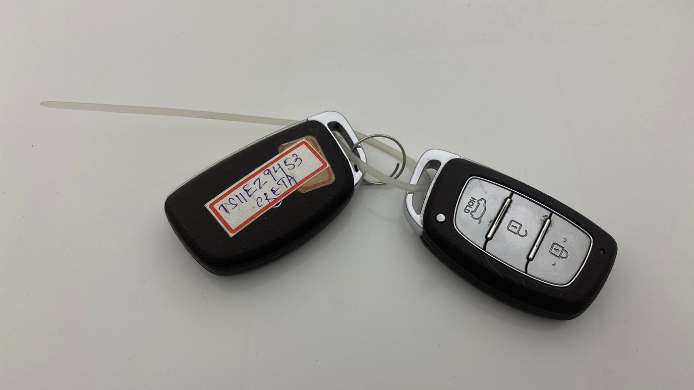 2023 Hyundai Creta S PLUS KNIGHT 1.5 PETROL, Petrol, Manual, 33,786 km, Key Close Up