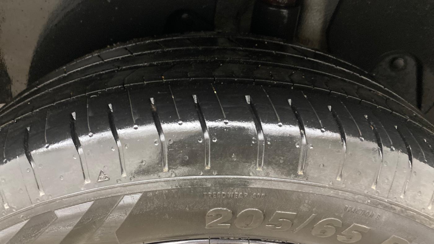 2023 Hyundai Creta S PLUS KNIGHT 1.5 PETROL, Petrol, Manual, 33,786 km, Left Rear Tyre Tread