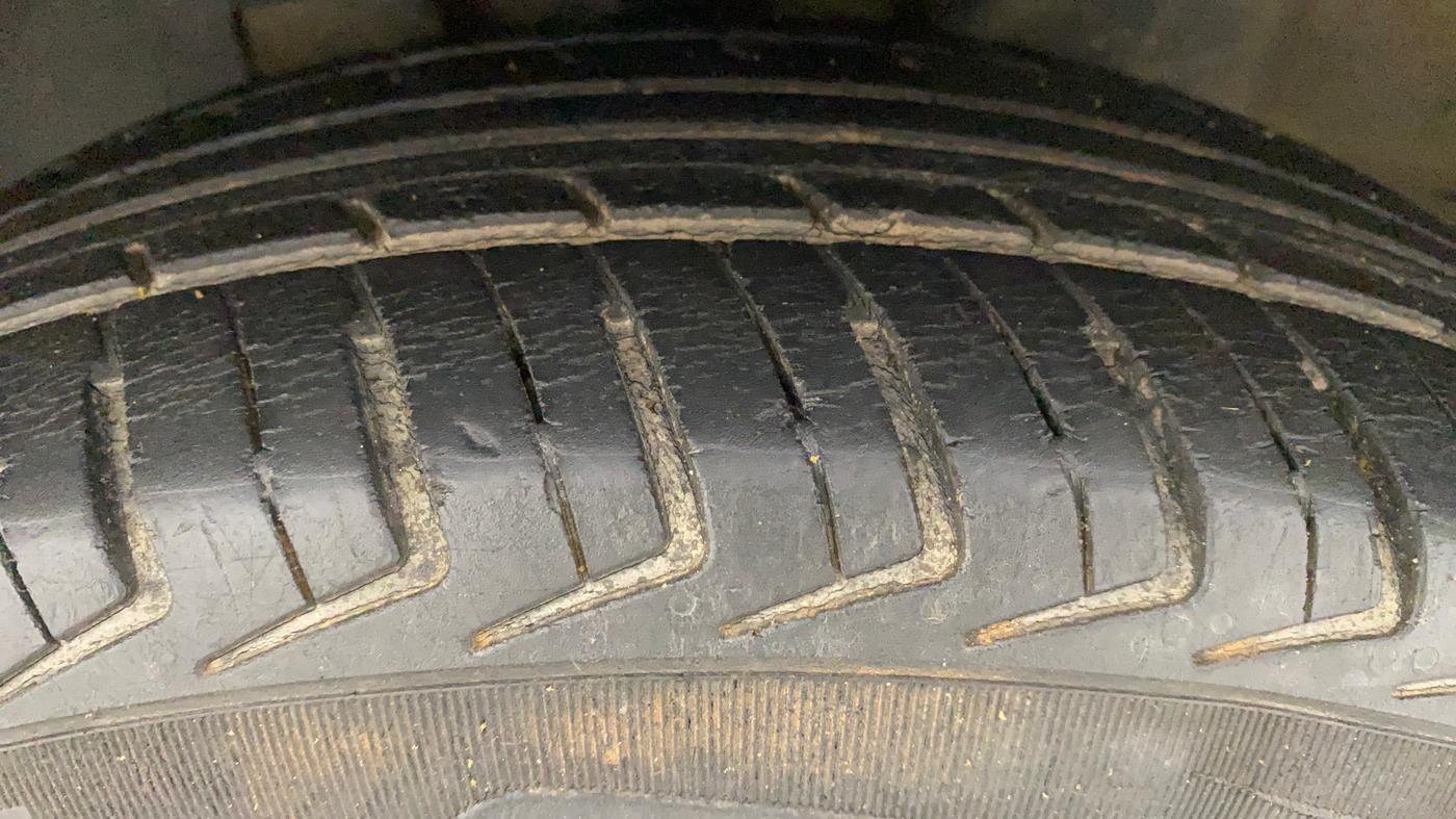2018 Datsun Redi Go T(O) 1.0L LIMITED EDITION, Petrol, Manual, 62,637 km, Left Front Tyre Tread