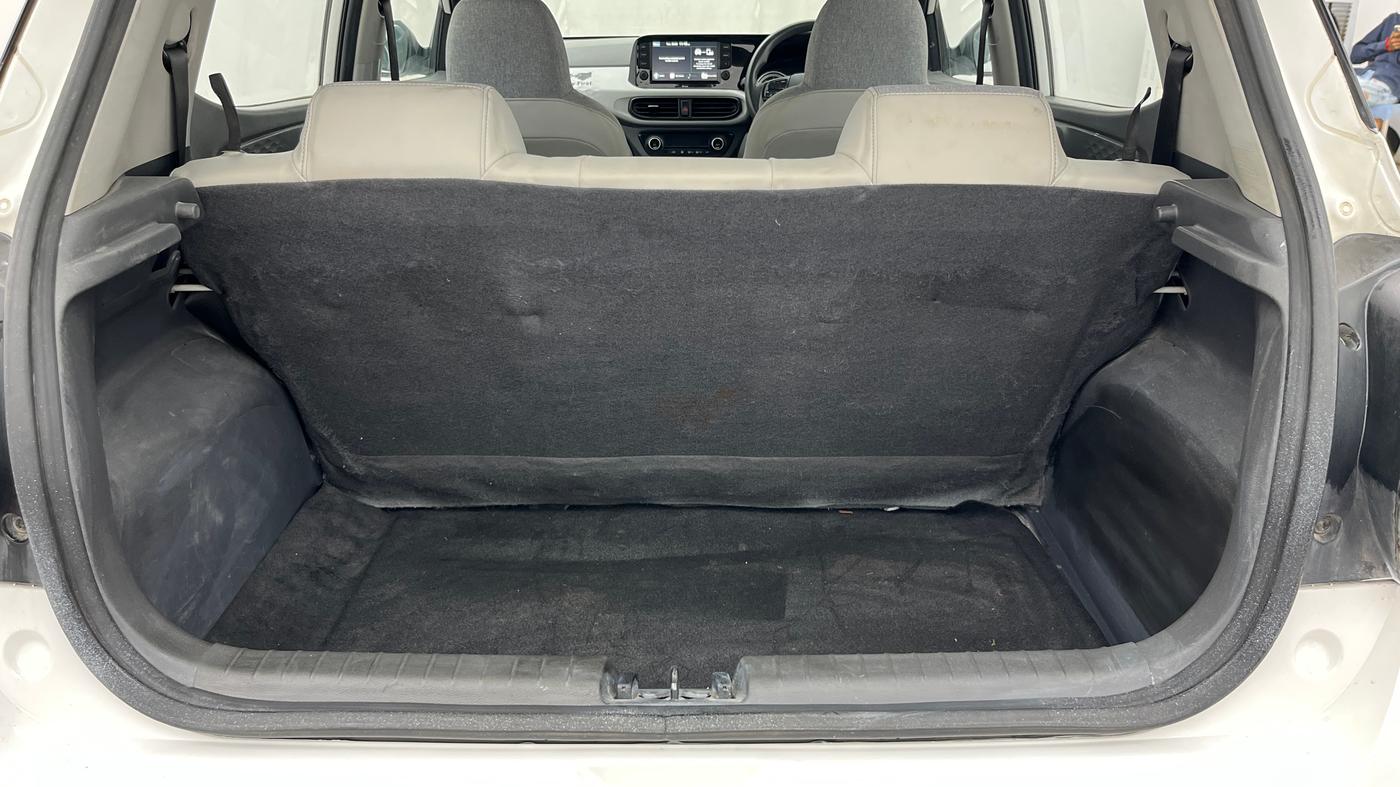 2019 Hyundai GRAND I10 NIOS SPORTZ AMT 1.2 KAPPA VTVT, Petrol, Automatic, 61,473 km, Boot Inside