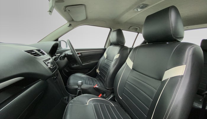 2013 Maruti Swift VDI, Diesel, Manual, 98,437 km, Right Side Front Door Cabin