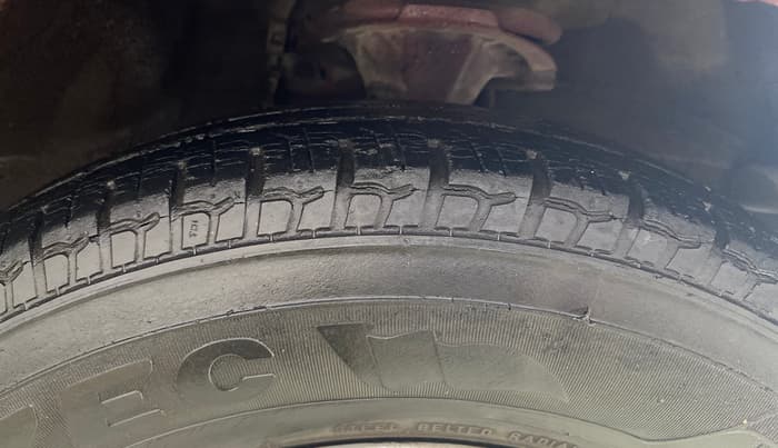 2014 Hyundai i10 SPORTZ 1.2, Petrol, Manual, 41,219 km, Right Front Tyre Tread