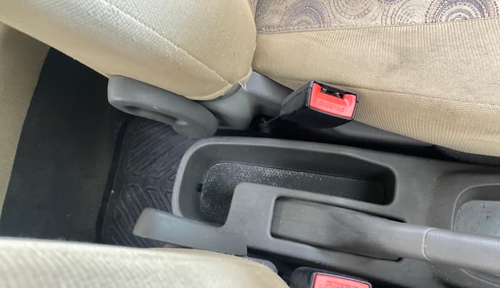 2014 Hyundai i10 SPORTZ 1.2, Petrol, Manual, 41,219 km, Driver Side Adjustment Panel