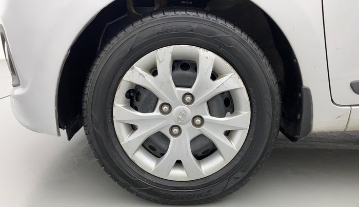 2015 Hyundai Grand i10 SPORTZ 1.2 KAPPA VTVT, Petrol, Manual, 43,169 km, Left Front Wheel
