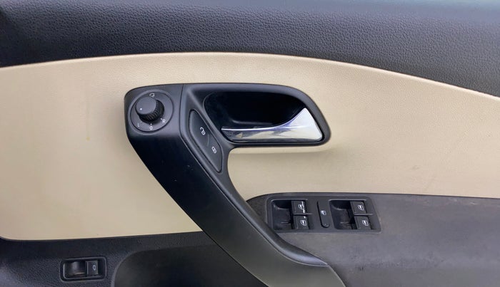 2021 Skoda Rapid AMBITION AT TSI, Petrol, Automatic, 49,602 km, Driver Side Door Panels Control