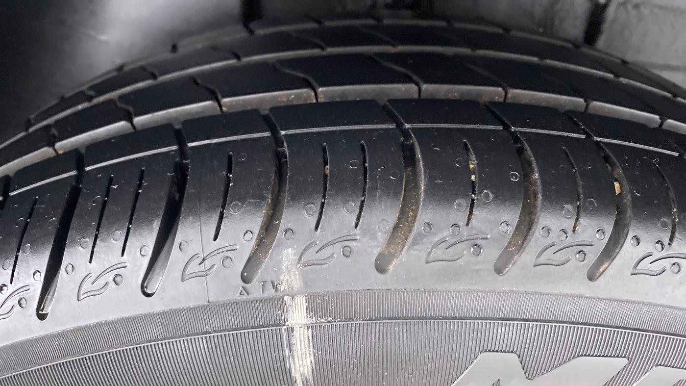 2021 Tata ALTROZ XT 1.2, Petrol, Manual, 7,469 km, Right Rear Tyre Tread