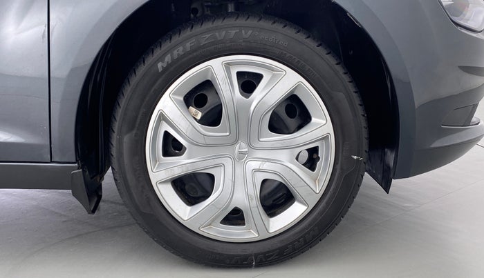 2021 Tata ALTROZ XT 1.2, Petrol, Manual, 7,469 km, Right Front Wheel
