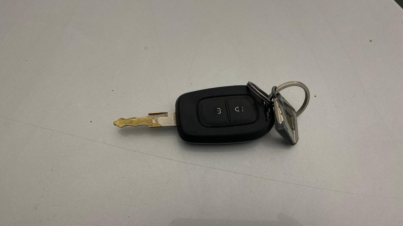 2018 Renault Kwid RXT 1.0 AMT (O), Petrol, Automatic, 95,214 km, Key Close Up