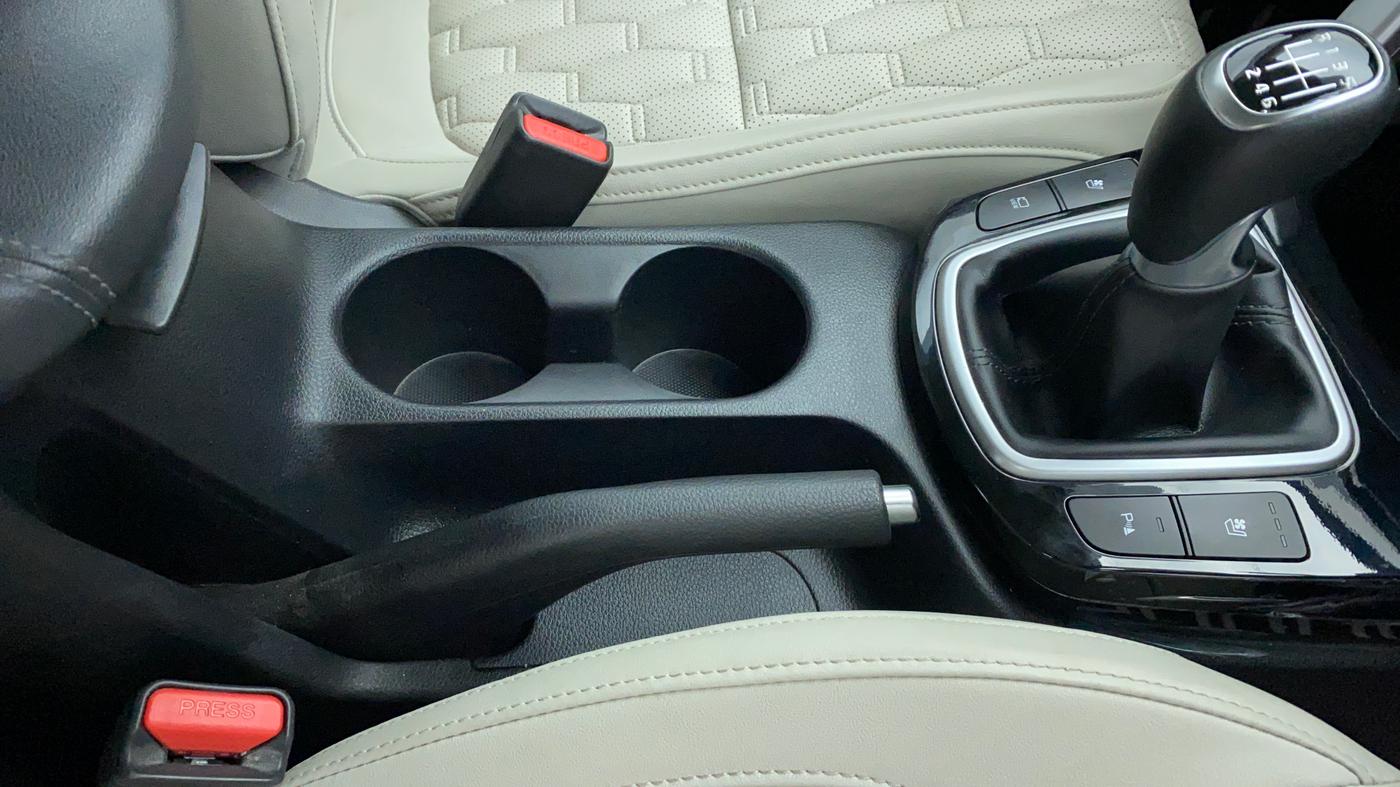 2020 KIA SELTOS HTX+ MT 1.5 DIESEL, Diesel, Manual, 37,301 km, Gear Lever