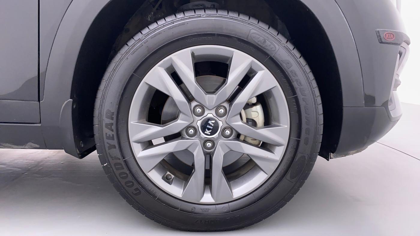 2020 KIA SELTOS HTX+ MT 1.5 DIESEL, Diesel, Manual, 37,301 km, Right Front Wheel