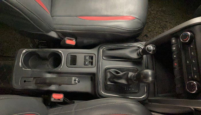 2021 Mahindra Thar LX D AT 4WD HT, Diesel, Automatic, 74,536 km, Gear Lever