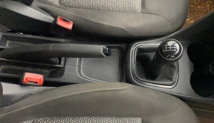 2018 Volkswagen Polo COMFORTLINE 1.0L MPI, Petrol, Manual, 21,614 km, Gear Lever