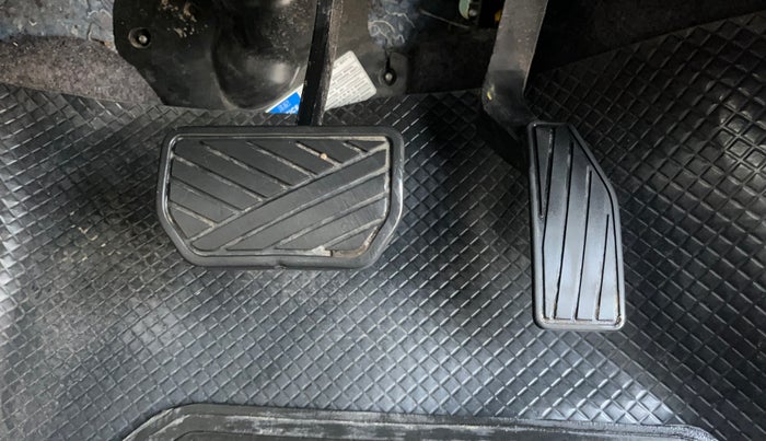 2017 Maruti Celerio VXI AMT, Petrol, Automatic, 14,636 km, Pedals