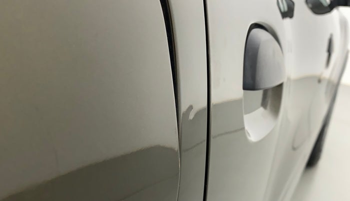 2020 Renault Kwid RXT 1.0 AMT (O), Petrol, Automatic, 39,779 km, Right quarter panel - Slightly dented