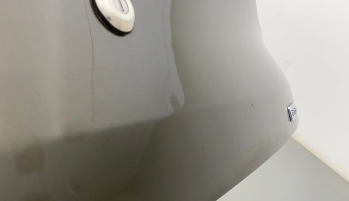 2020 Renault Kwid RXT 1.0 AMT (O), Petrol, Automatic, 39,779 km, Dicky (Boot door) - Slightly dented