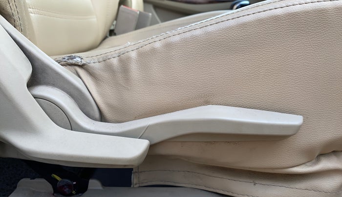 2019 Maruti Dzire ZXI AMT, Petrol, Automatic, 82,831 km, Driver Side Adjustment Panel