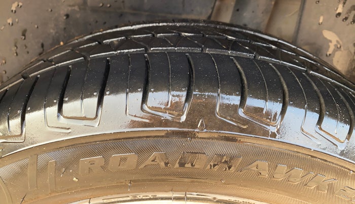 2019 Maruti Dzire ZXI AMT, Petrol, Automatic, 82,831 km, Left Rear Tyre Tread