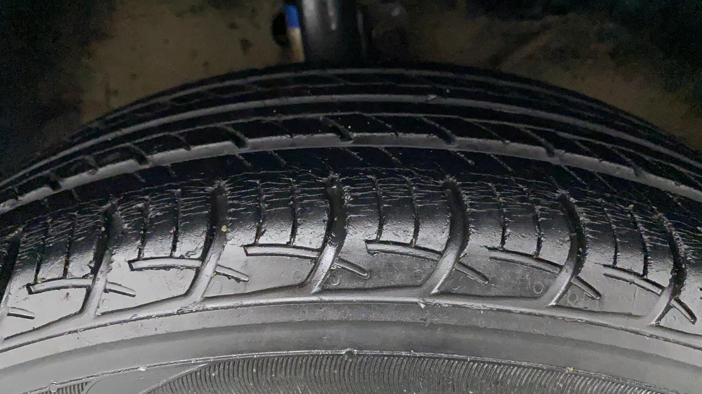 2018 Maruti Baleno DELTA PETROL 1.2, Petrol, Manual, 42,150 km, Right Front Tyre Tread