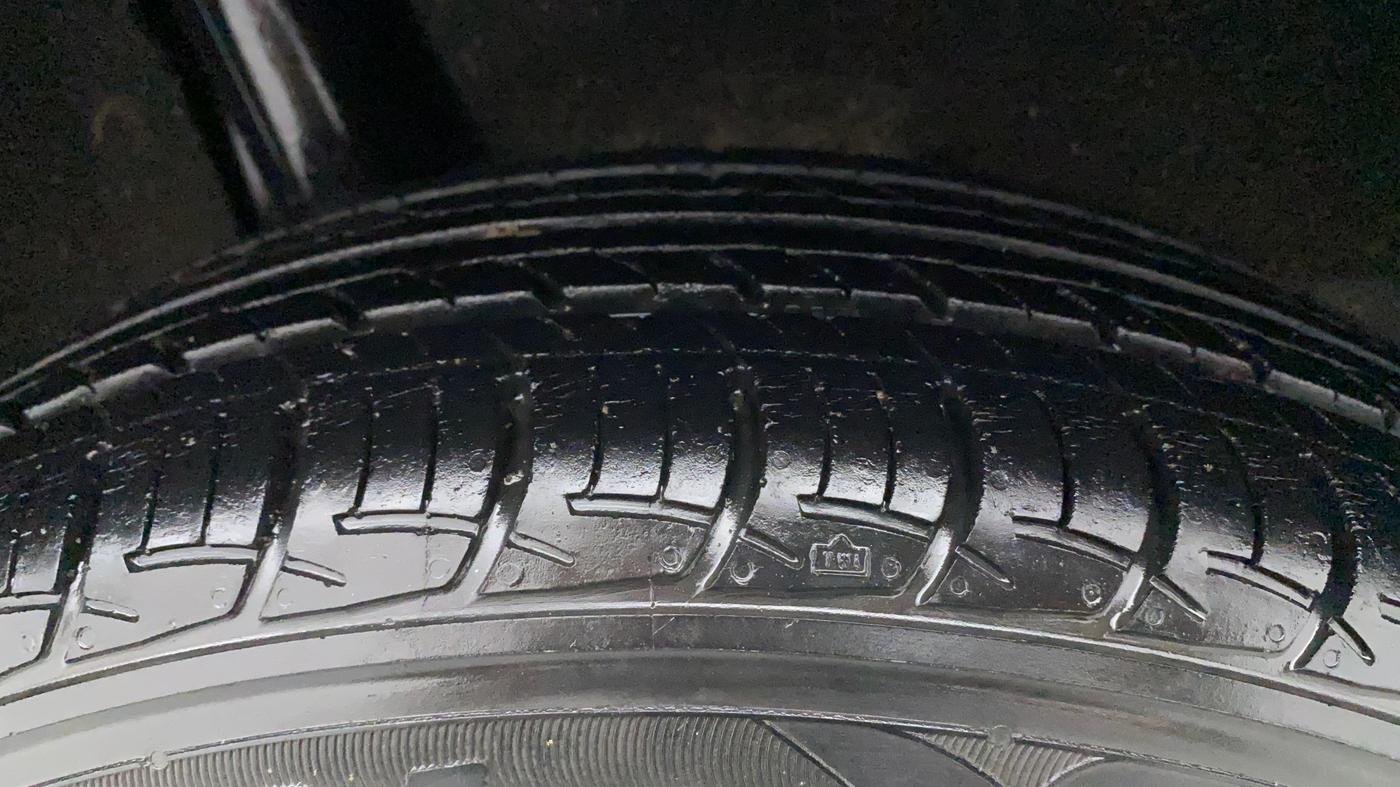 2018 Maruti Baleno DELTA PETROL 1.2, Petrol, Manual, 42,150 km, Right Rear Tyre Tread
