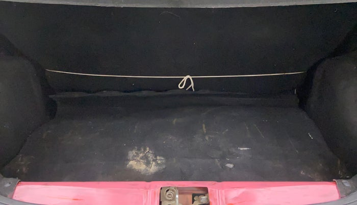 2015 Toyota Etios CROSS 1.4 GD, Diesel, Manual, 50,961 km, Boot Inside