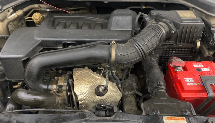 2021 Mahindra XUV300 W6 1.5 DIESEL AMT, Diesel, Automatic, 1,14,435 km, Keyless Start/ Stop Button