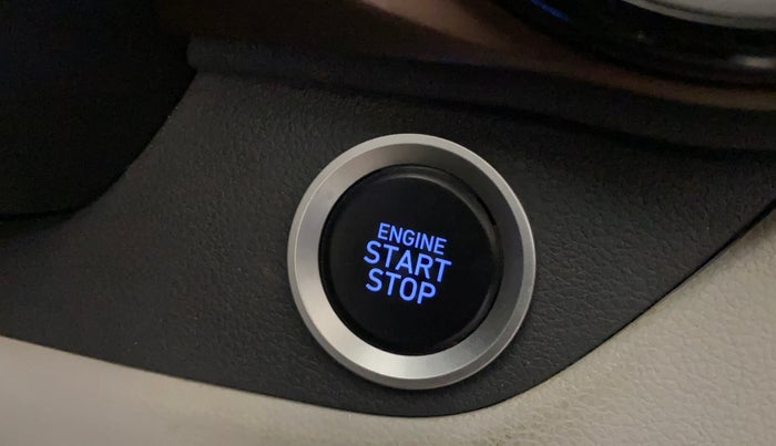 2024 Hyundai AURA SX 1.2 CNG, CNG, Manual, 37,225 km, Keyless Start/ Stop Button