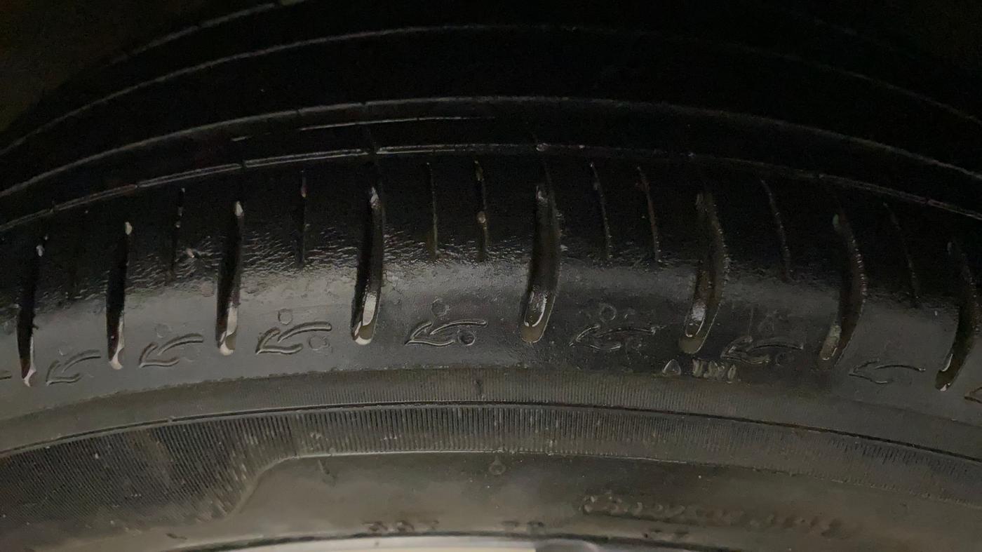 2024 Hyundai AURA SX 1.2 CNG, CNG, Manual, 37,225 km, Left Rear Tyre Tread
