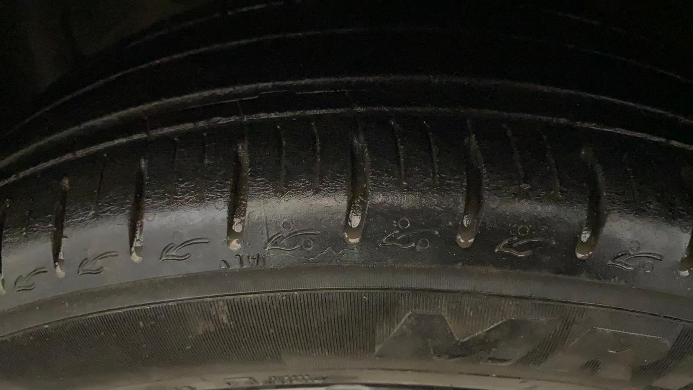 2024 Hyundai AURA SX 1.2 CNG, CNG, Manual, 37,225 km, Left Front Tyre Tread