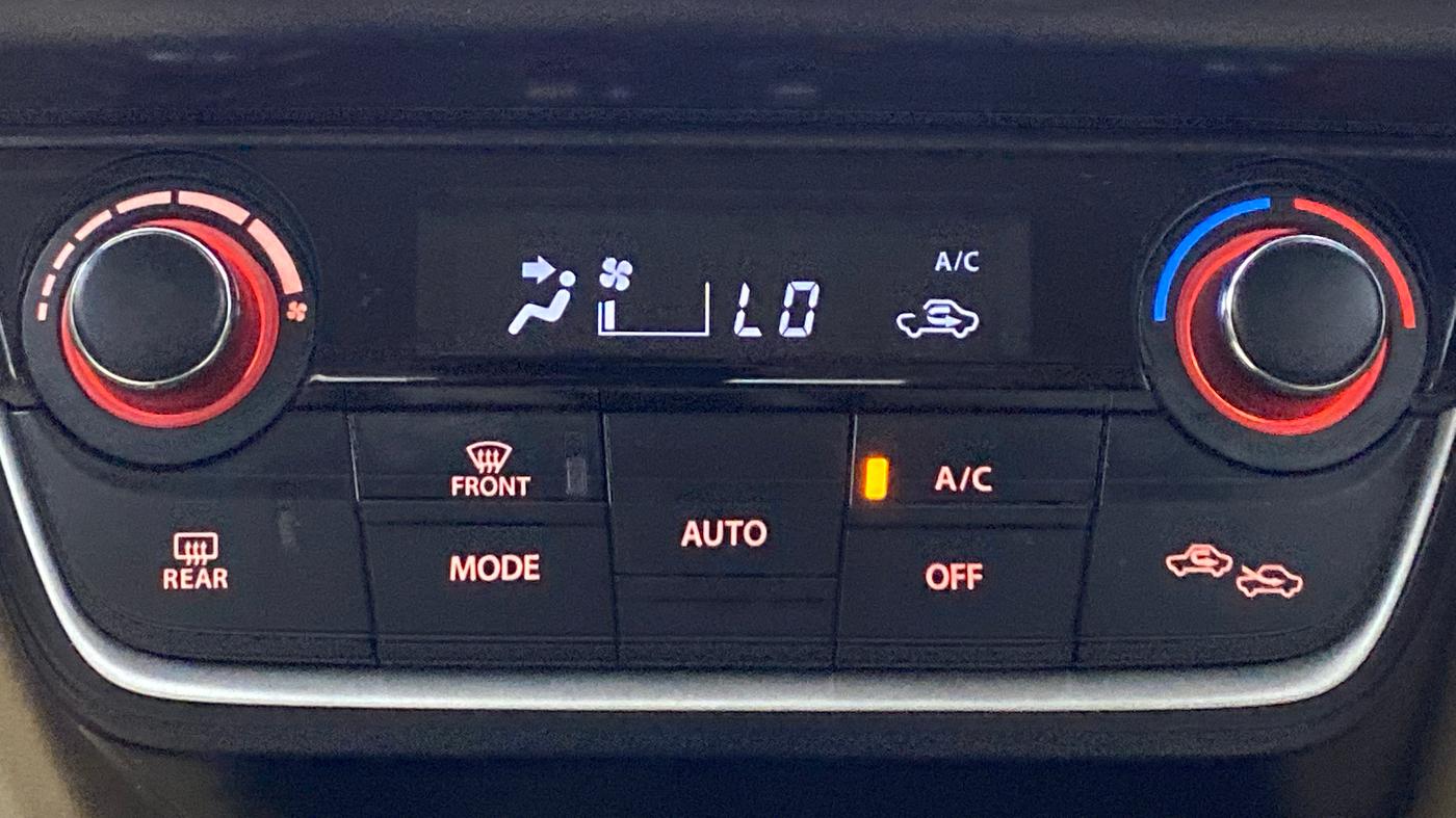 2017 Maruti Dzire ZDI Plus AMT, Diesel, Automatic, 81,189 km, Automatic Climate Control
