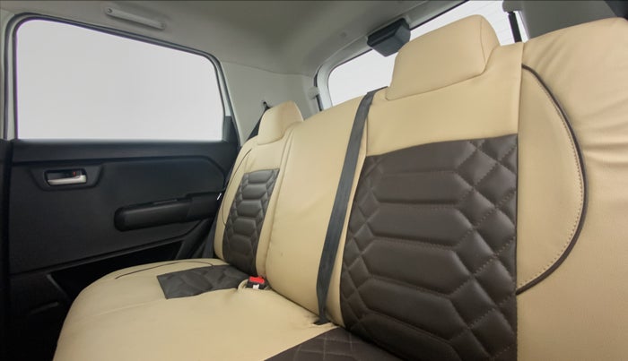 2019 Maruti New Wagon-R ZXI 1.2 old, Petrol, Manual, 5,867 km, Right Side Rear Door Cabin