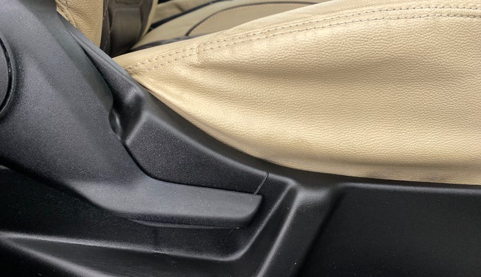 2019 Maruti New Wagon-R ZXI 1.2 old, Petrol, Manual, 5,867 km, Driver Side Adjustment Panel