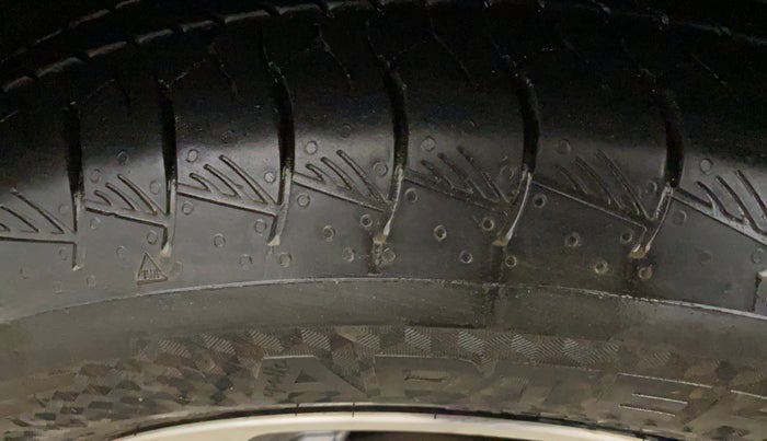 2019 Hyundai Creta SX AT 1.6 PETROL, Petrol, Automatic, 85,070 km, Left Front Tyre Tread