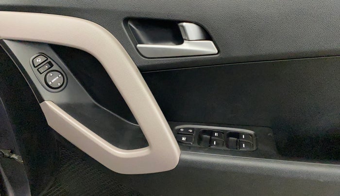 2019 Hyundai Creta SX AT 1.6 PETROL, Petrol, Automatic, 85,070 km, Driver Side Door Panels Control