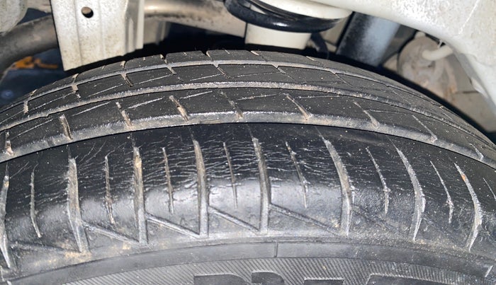 2021 Maruti Alto VXI, Petrol, Manual, 31,774 km, Right Rear Tyre Tread