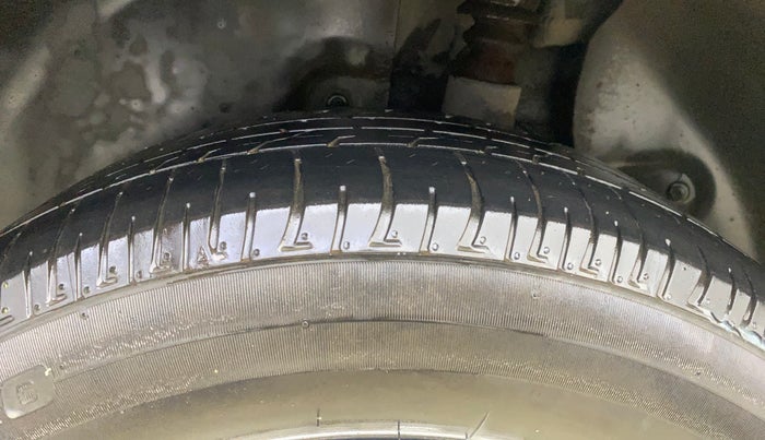 2018 Hyundai Creta SX PLUS 1.6 DIESEL, Diesel, Manual, 1,28,912 km, Left Rear Tyre Tread