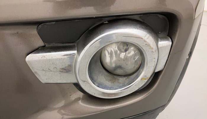 2017 Renault Kwid RXT 1.0 AMT, Petrol, Automatic, 38,472 km, Left fog light - Not working