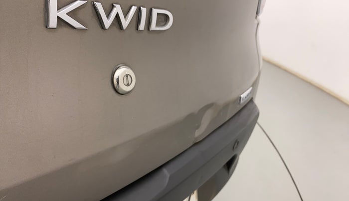 2017 Renault Kwid RXT 1.0 AMT, Petrol, Automatic, 38,472 km, Dicky (Boot door) - Slightly dented