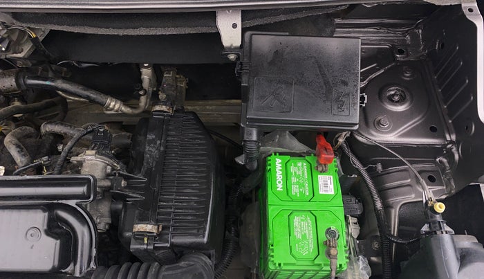 2016 Renault Kwid RXT 0.8, Petrol, Manual, 42,815 km, Engine View - Left