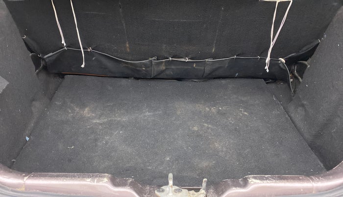 2019 Tata Tiago XZ PETROL, Petrol, Manual, 69,408 km, Boot Inside