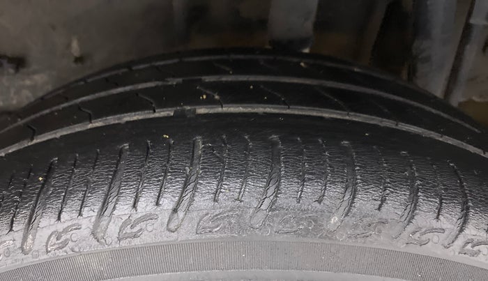 2019 Tata Tiago XZ PETROL, Petrol, Manual, 69,408 km, Left Rear Tyre Tread